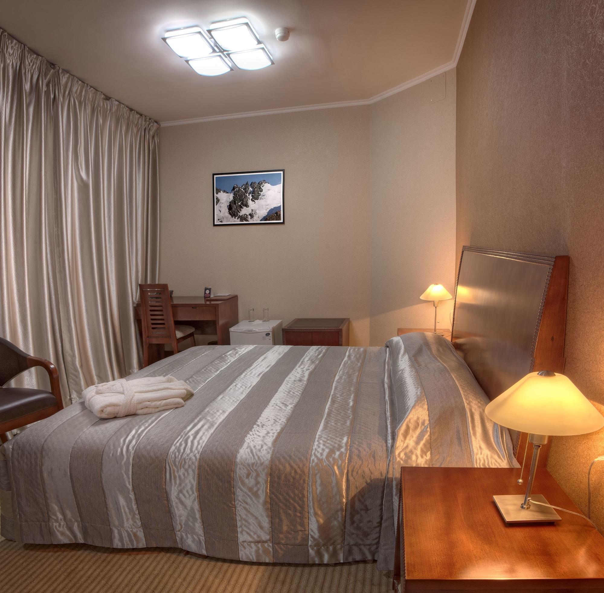 Voyage Hotel Almaty Quarto foto